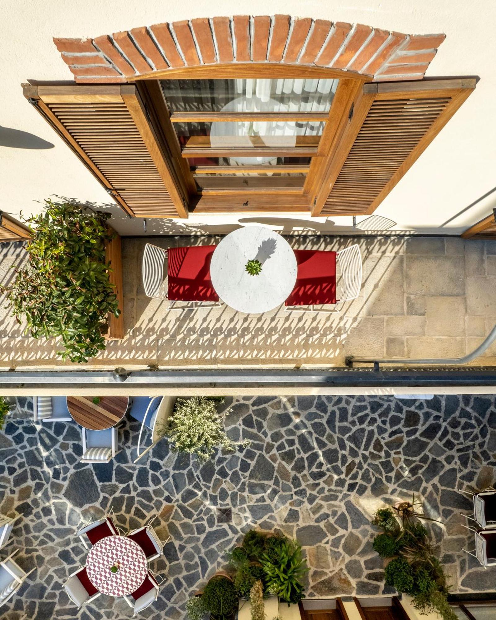 Ecole St. Pierre Hotel Истанбул Екстериор снимка